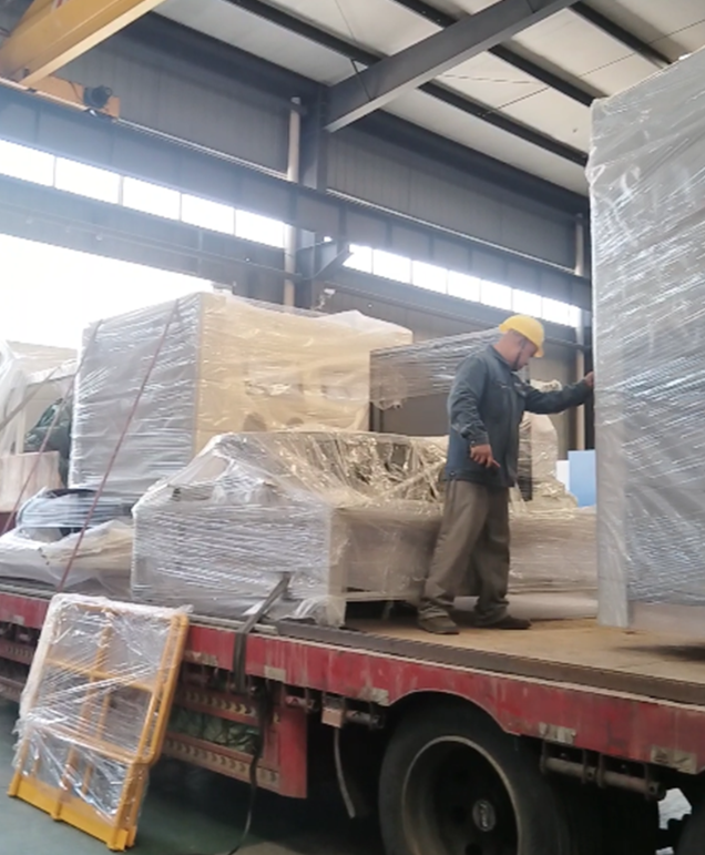 揭阳喷砂机软管易破损？选择与保养技巧